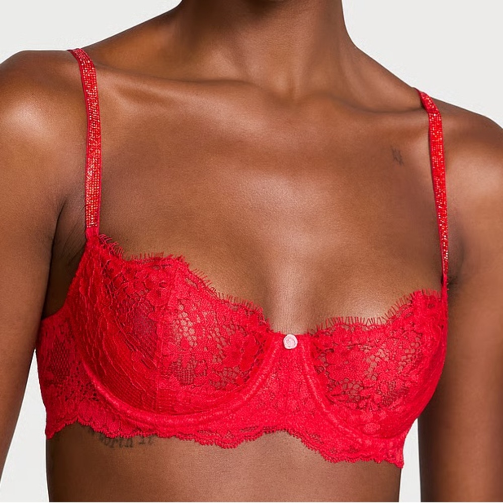 NWT Victoria's Secret Wicked Balconette Bra